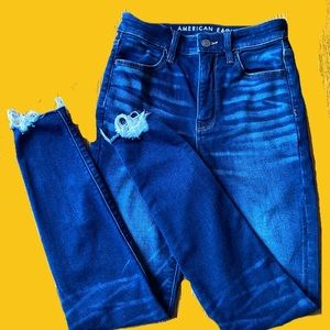Women’s American Eagle high waist rag cuff jeans